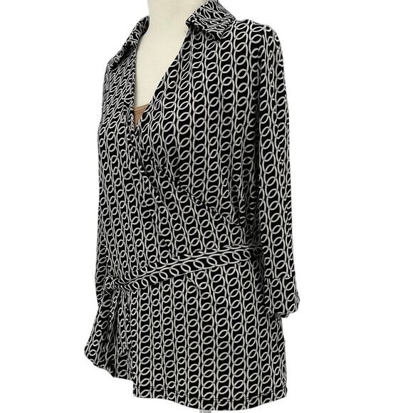 Worthington Stretch Dress Top Women M Black Geometric Print Wrap Belted Collared - Picture 4 of 5